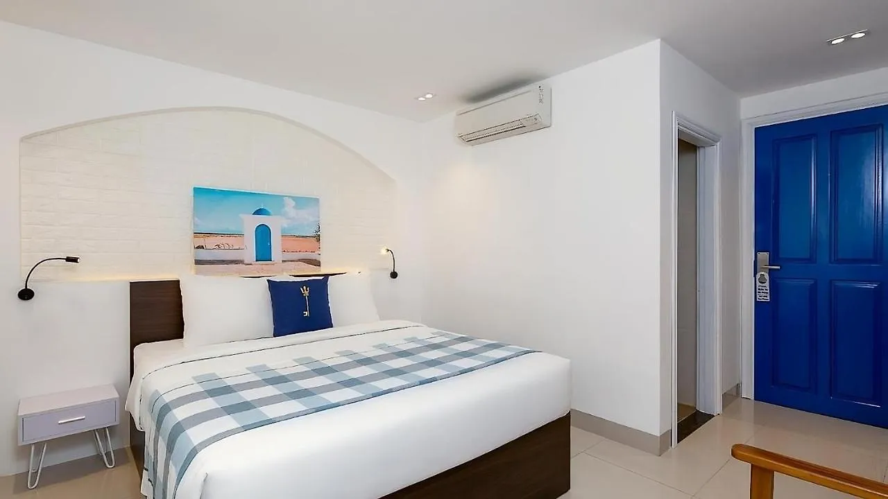 Lucia Beach Hotel Da Nang 4*,