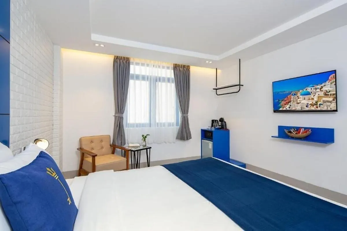 Lucia Beach Hotel Da Nang 4*,  Vietnam